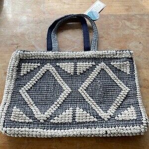 APHORISM World Traveler Bag